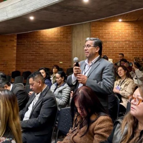 Un Café con Fe: retos de las escuelas de padres en Bogotá