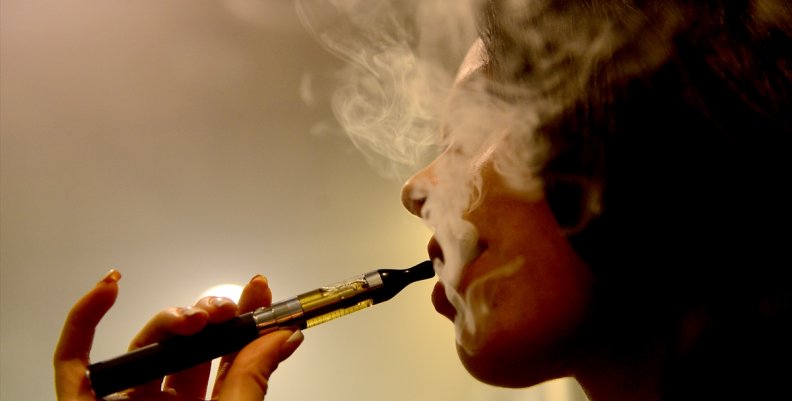 Medidas contra empresas de cigarrillos electrónicos Medidas contra empresas de cigarrillos electrónicos