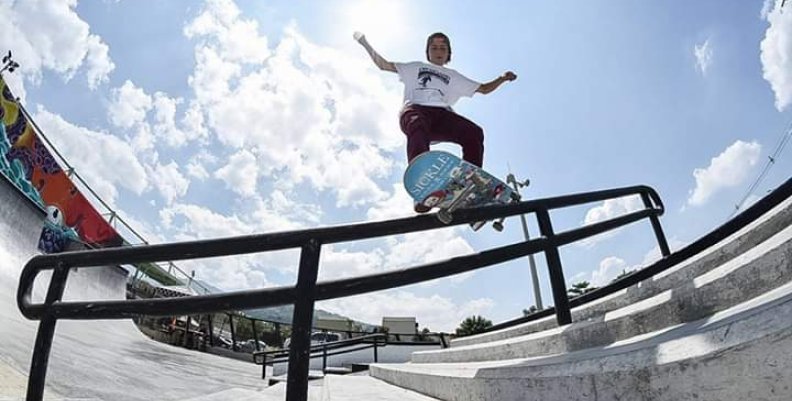 skateboarding skateboarding