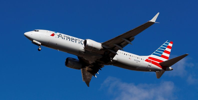 American Airlines registra pérdidas de 2.241 millones de dólares por COVID-19 American Airlines registra pérdidas de 2.241 millones de dólares por COVID-19