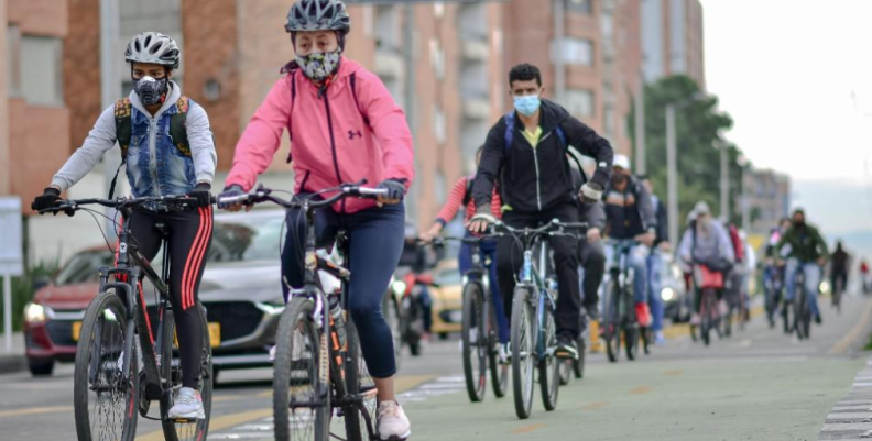 Ciclistas en Bogotá Ciclistas en Bogotá