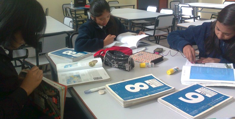 Colaborando_con_la_Biblioteca_Escolar Colaborando_con_la_Biblioteca_Escolar