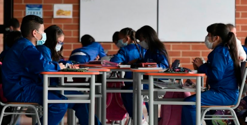 COLEGIOS (SECRETARÍA DE EDUCACIÓN) COLEGIOS (SECRETARÍA DE EDUCACIÓN)