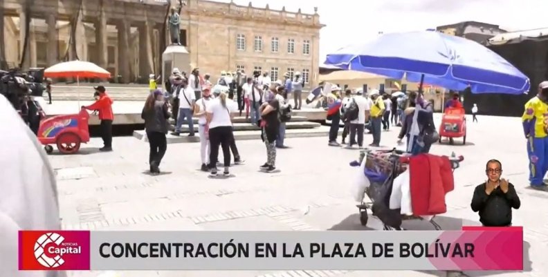 Plaza de Bolívar- 21 de septiembre Plaza de Bolívar- 21 de septiembre