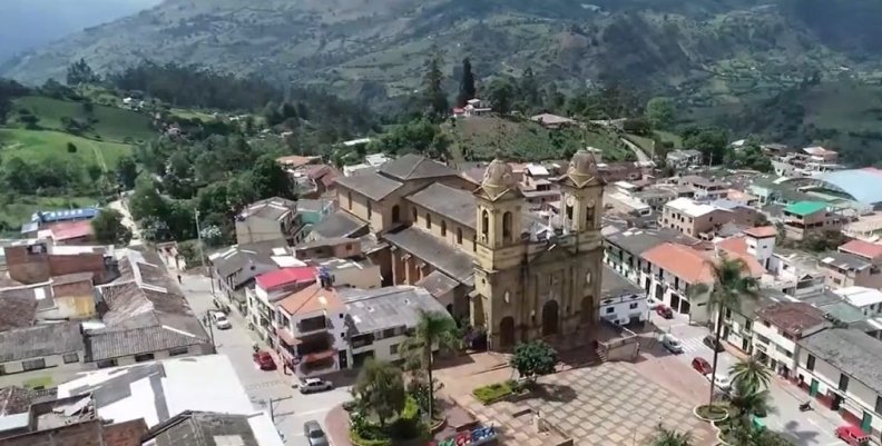 Así funciona el apoyo a mujeres rurales que sufren de violencia Así funciona el apoyo a mujeres rurales que sufren de violencia