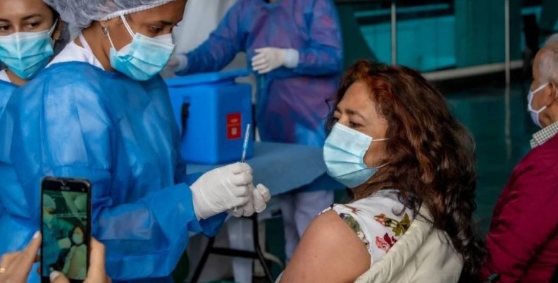 cuantas vacunas se han aplicado en Bogotá cuantas vacunas se han aplicado en Bogotá