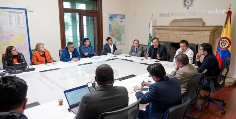 Distrito y Gobierno Nacional definen la hoja de ruta para garantizar derechos de los embera Distrito y Gobierno Nacional definen la hoja de ruta para garantizar derechos de los embera