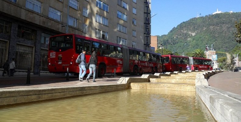 eje-ambiental-transmilenio eje-ambiental-transmilenio