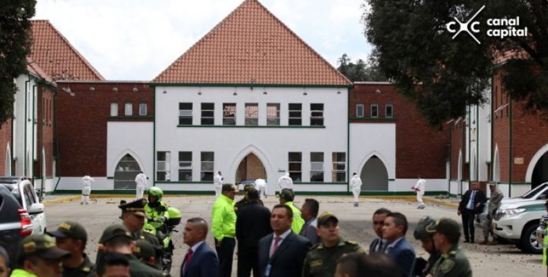 Escuela Escuela