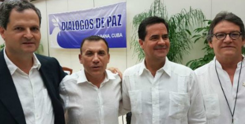 Imagen tomada del Twitter de Roy Barreras Imagen tomada del Twitter de Roy Barreras