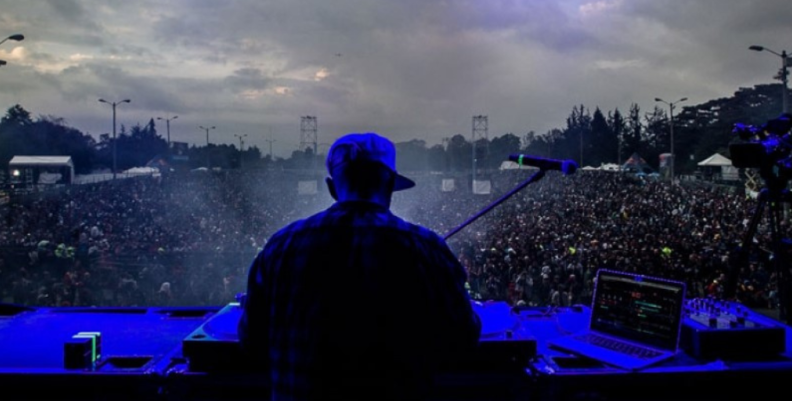 HIP HOP HIP HOP