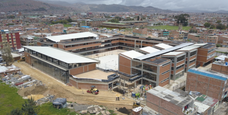 Los colegios públicos de Bogotá reabrirán sus puertas el próximo 25 de enero de 2021 Los colegios públicos de Bogotá reabrirán sus puertas el próximo 25 de enero de 2021