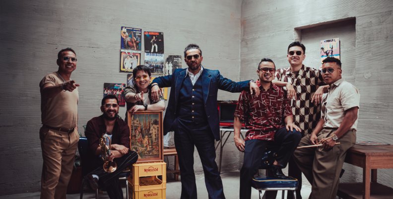 Luna Llena Salsa Band