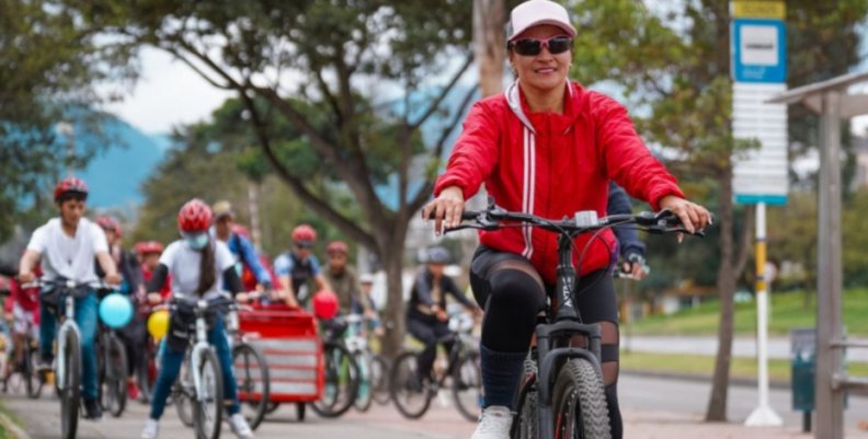 Cicloviva de Canal Capital Cicloviva celebra la cultura de la bici en Bosa con la Escuela de la Bicicleta