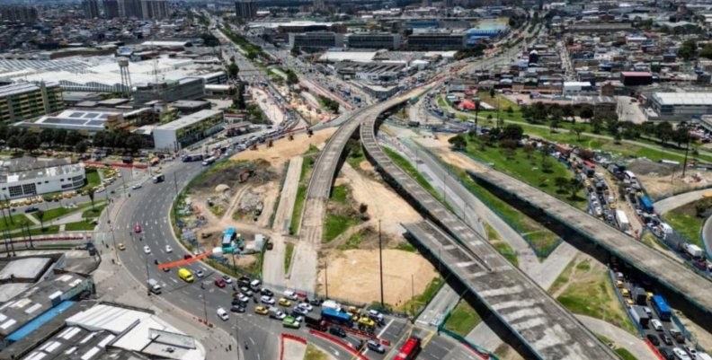 Cierres viales 12 de octubre por implosión del puente de Las Amércas con Calle 13
