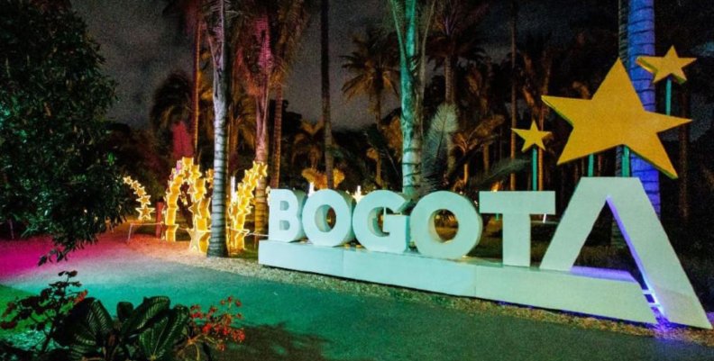 Alumbrado de Bogotá Letrero iluminado que dice "Bogotá"