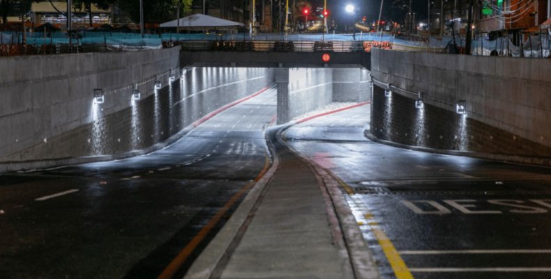Intercambiador vial de la calle 72 Un puente vehicular subterráneo