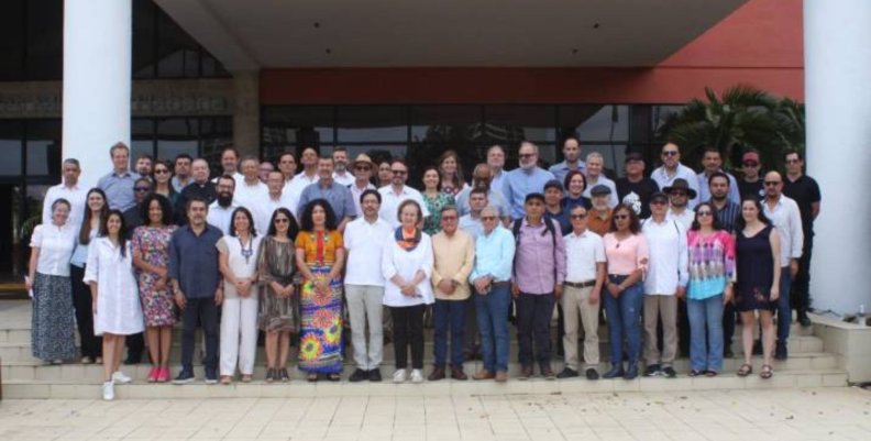 Sextos ciclo de diálogos de paz con el ELN Diálogos de paz entre el Gobierno y el ELN