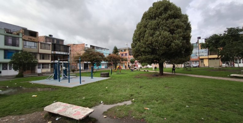 Espacio público en Bogotá: retos y regulaciones Espacio público en Bogotá: retos y regulaciones