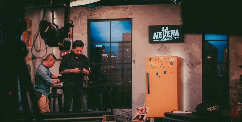 Audiencias Capital: Tomás Reinales y su aporte a la identidad visual de La Nevera Sonora