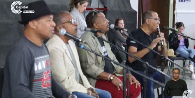 Orquesta Aragón de Cuba Miembros de la Orquesta Aragón, de Cuba, ensayando para su concierto junto a la Filarmónica de Bogotá.
