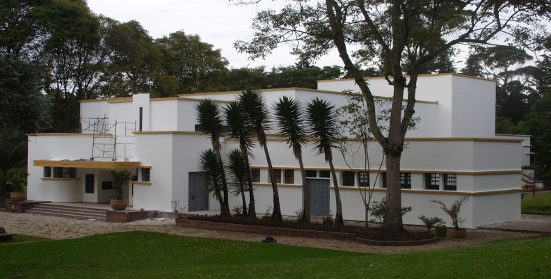 Teatro al Parque para celebrar la Semana de la Educación Artística Edificio Teatro el Parque. Imagen tomada de Alcaldía de Bogotá