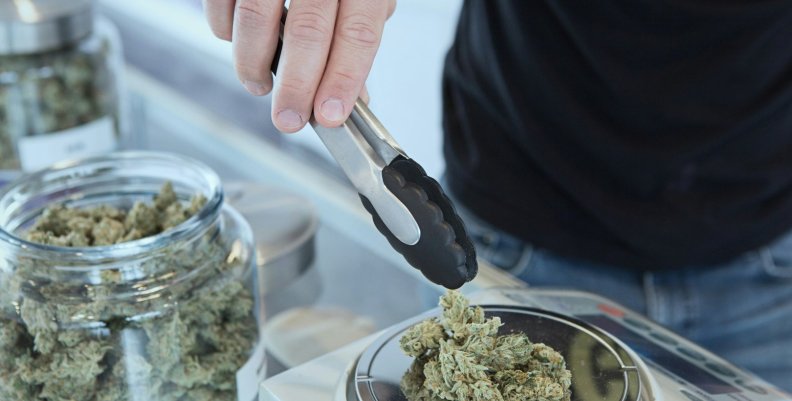 Un Café con Fe: ¿debe Colombia regular el uso adulto del cannabis?