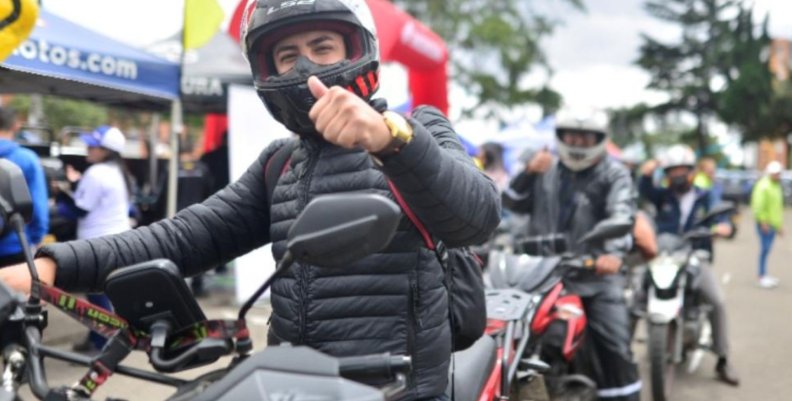 Motociclistas en Bogotá Motociclistas en Bogotá