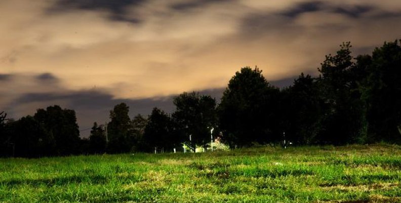 parque_simon_bolivar_de_noche parque_simon_bolivar_de_noche