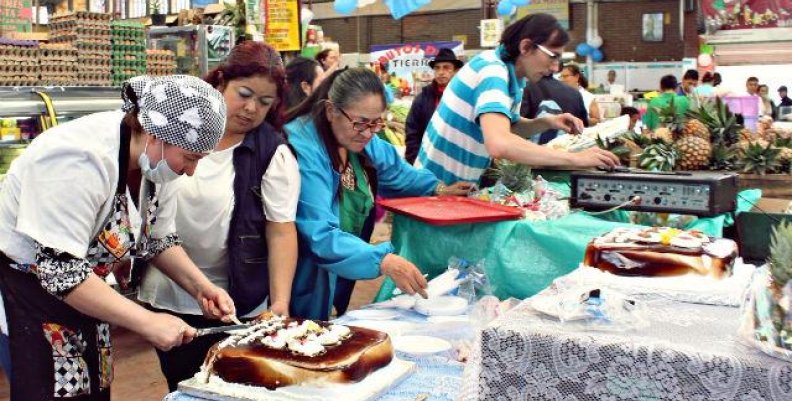 plaza_12_de_octubre plaza_12_de_octubre