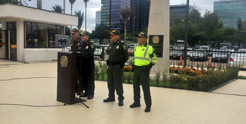 Policía Policía