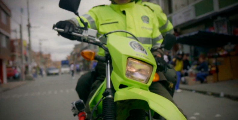 POLICIA POLICIA