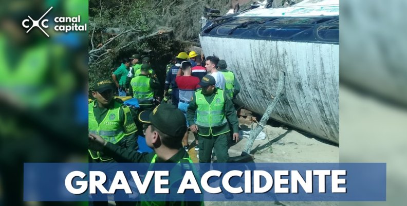 Un bus con hinchas de Nacional se accidentó en Santander Un bus con hinchas de Nacional se accidentó en Santander