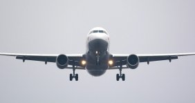 Avión comercial 