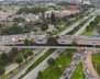 Vista aérea de avenida principal de Bogotá. 