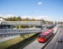 Estación de TransMilenio sobre autopista
