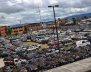 Imagen del patio 'Álamos 200' con carros detenidos y abandonados