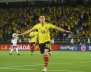 El jugador de Colombia Rafael Santos Borré celebra su gol contra Venezuela en las eliminatorias al Mundial 2026