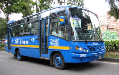 Bogotá_-_Bus_del_SITP_por_la_carrera_11