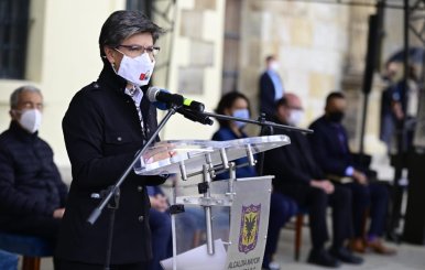 Apoyo a la alcaldesa Claudia López