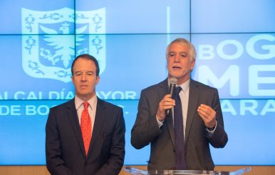 Foto_1_alcalde_Peñalosa_se_pronuncia_sobre_Metro (1)