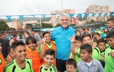 inicio_obras_cancha_parque_cedrito