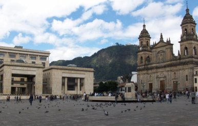Imagen de la Plaza de Bolívar en el centro de Bogotá