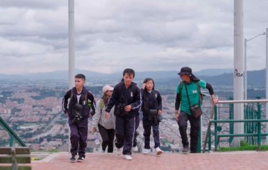 Guardianes de los Cerros