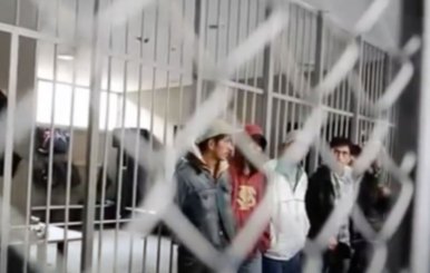 Rejas de una cárcel 