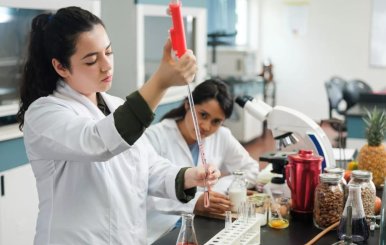 Mujeres en ciencia y tecnología