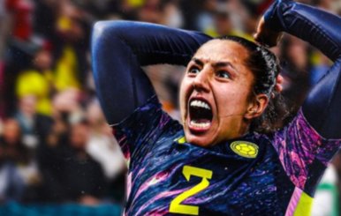 Johana Vanegas celebrando el gol contra Alemania