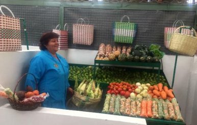 puesto_en_plaza_de_mercado