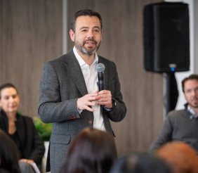 Carlos Fernando Galán lidera el ranking de mejores alcaldes de Sudamérica en septiembre