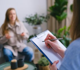 Un Café con Fe aborda los retos de la salud mental en Colombia